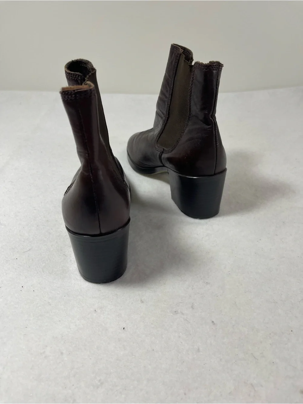Mootsies Tootsies Brown Leather Chelsea Ankle Boots Women’s 7.5M Block Heel